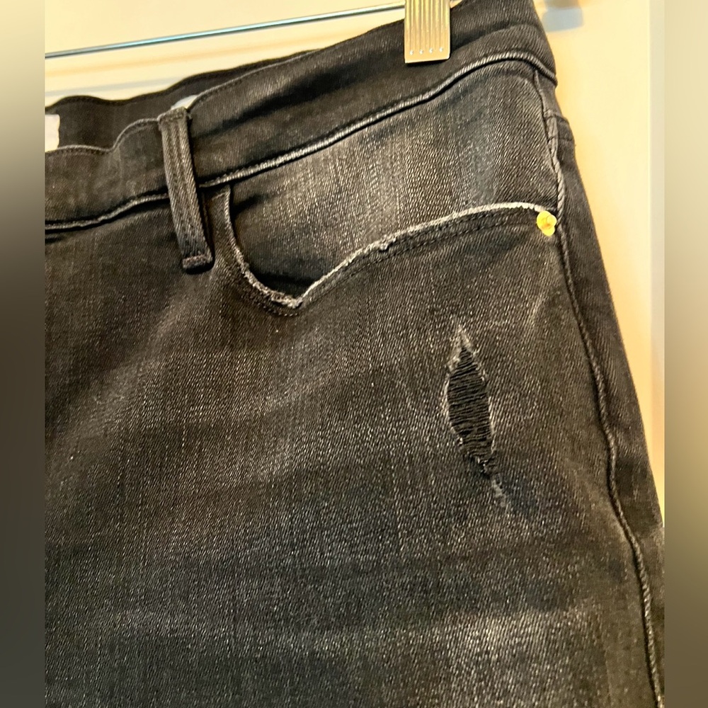 Frame black jeans